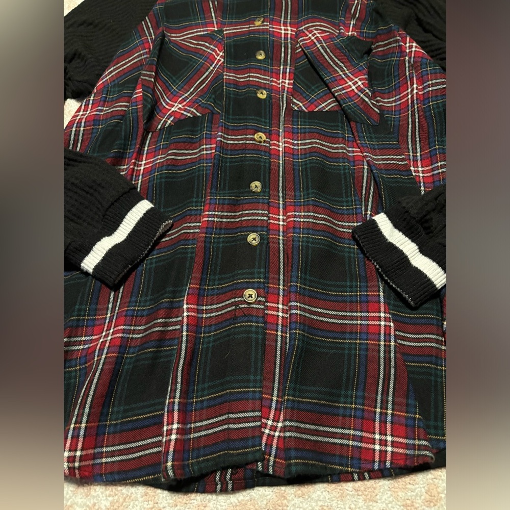 Torrid jersey style flannel - Picture 2 of 4